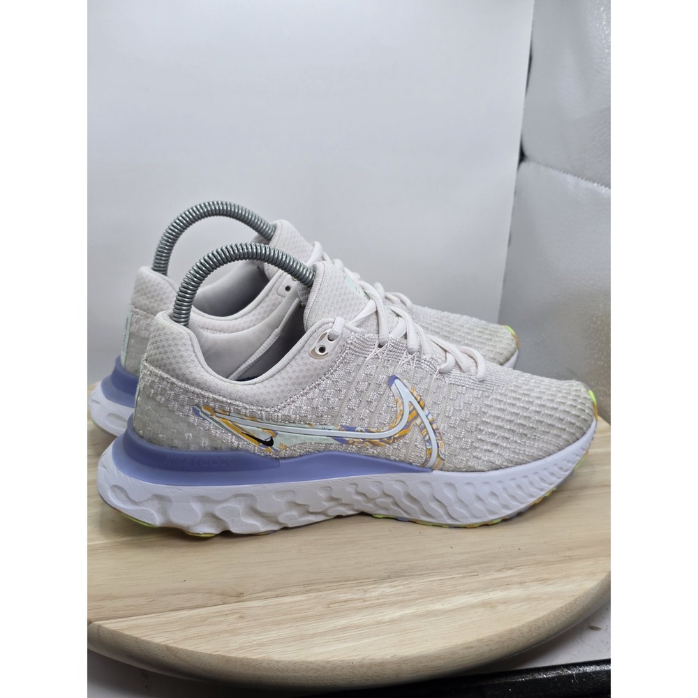 Women's Size 8.5 - Nike React Infinity Run FK 3 Pink/Purple/White DO9477-600 - Picture 3 of 9